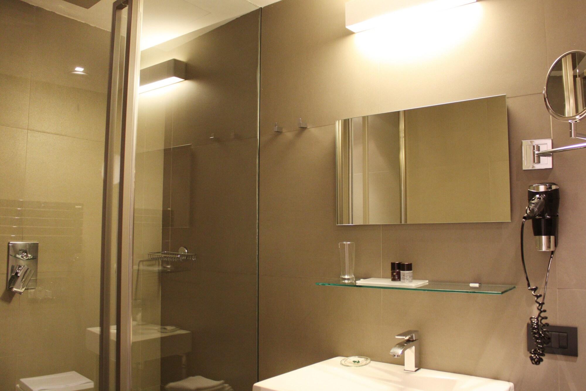 רומא Piazza Del Gesu' Luxury Suites מראה חיצוני תמונה