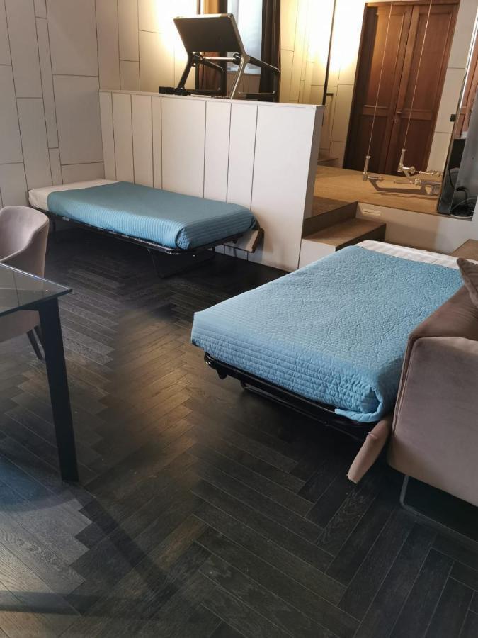 רומא Piazza Del Gesu' Luxury Suites מראה חיצוני תמונה